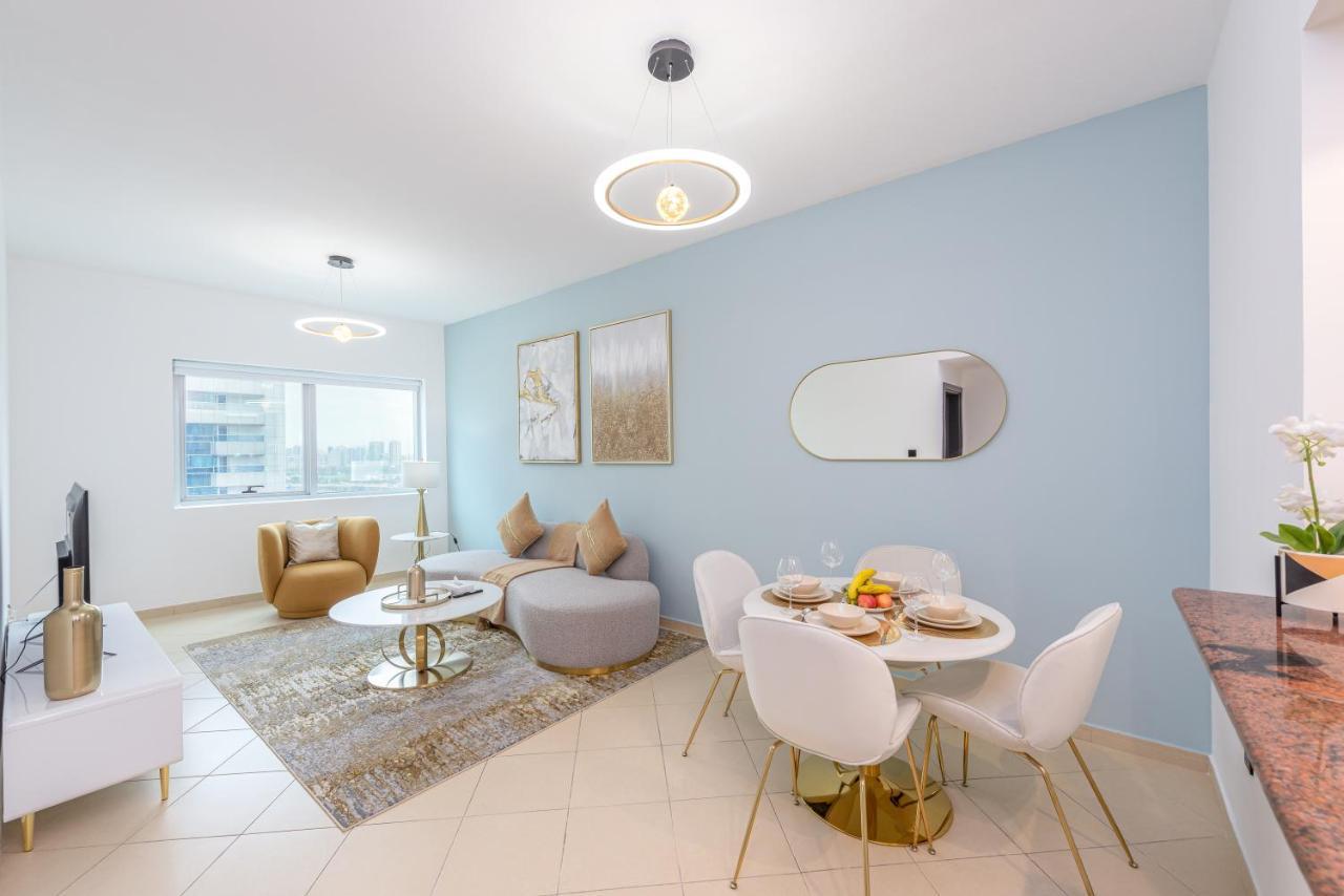 Marco Polo - 1br With Marina Views, Near Metro & Marina Mall Apartment