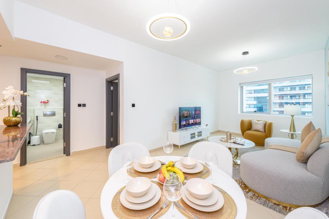 Apartment Marco Polo - 1br With Marina Views, Near Metro & Marina Mall Dubai